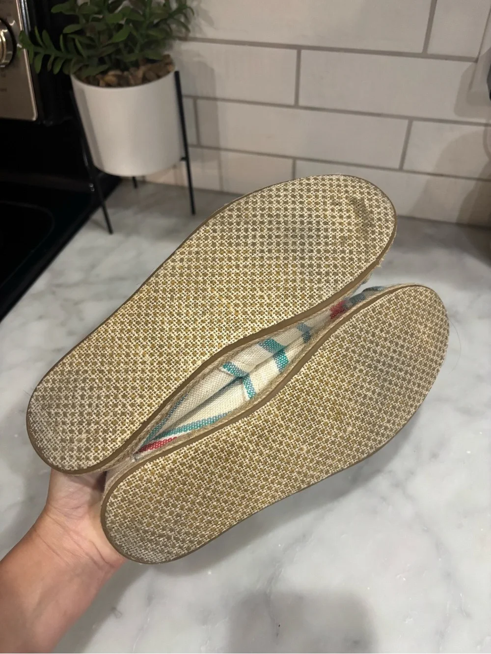 🌸TOMS Women's Striped Canvas‎ Espadrilles in Cream, Teal & Coral